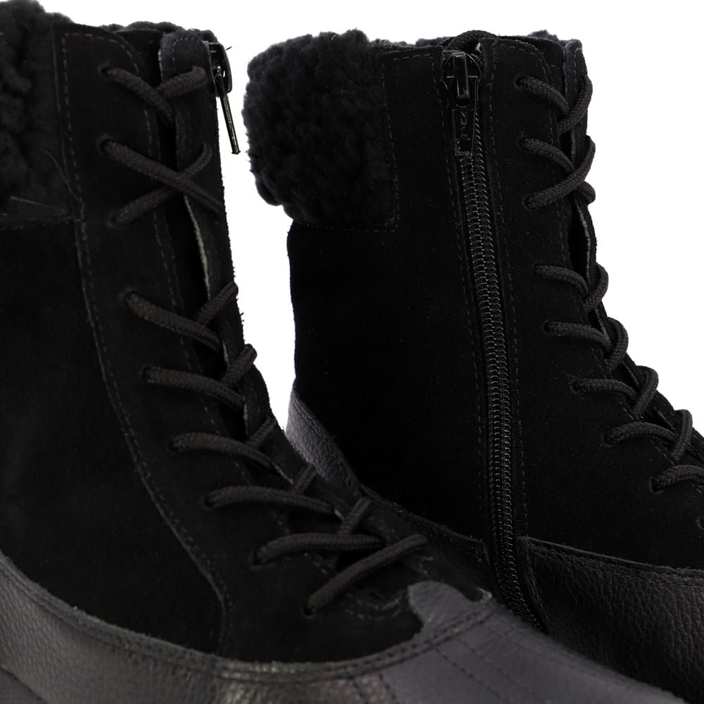 Tênis Cano Médio Preto Couro Pêlo