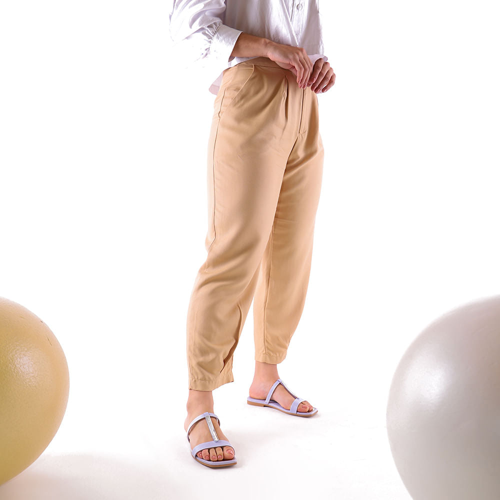 Rasteira Bico Quadrado Couro Lilás