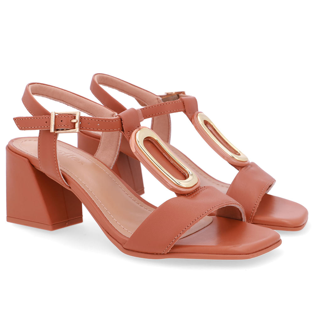 Sandália Bico Quadrado Couro Marrom