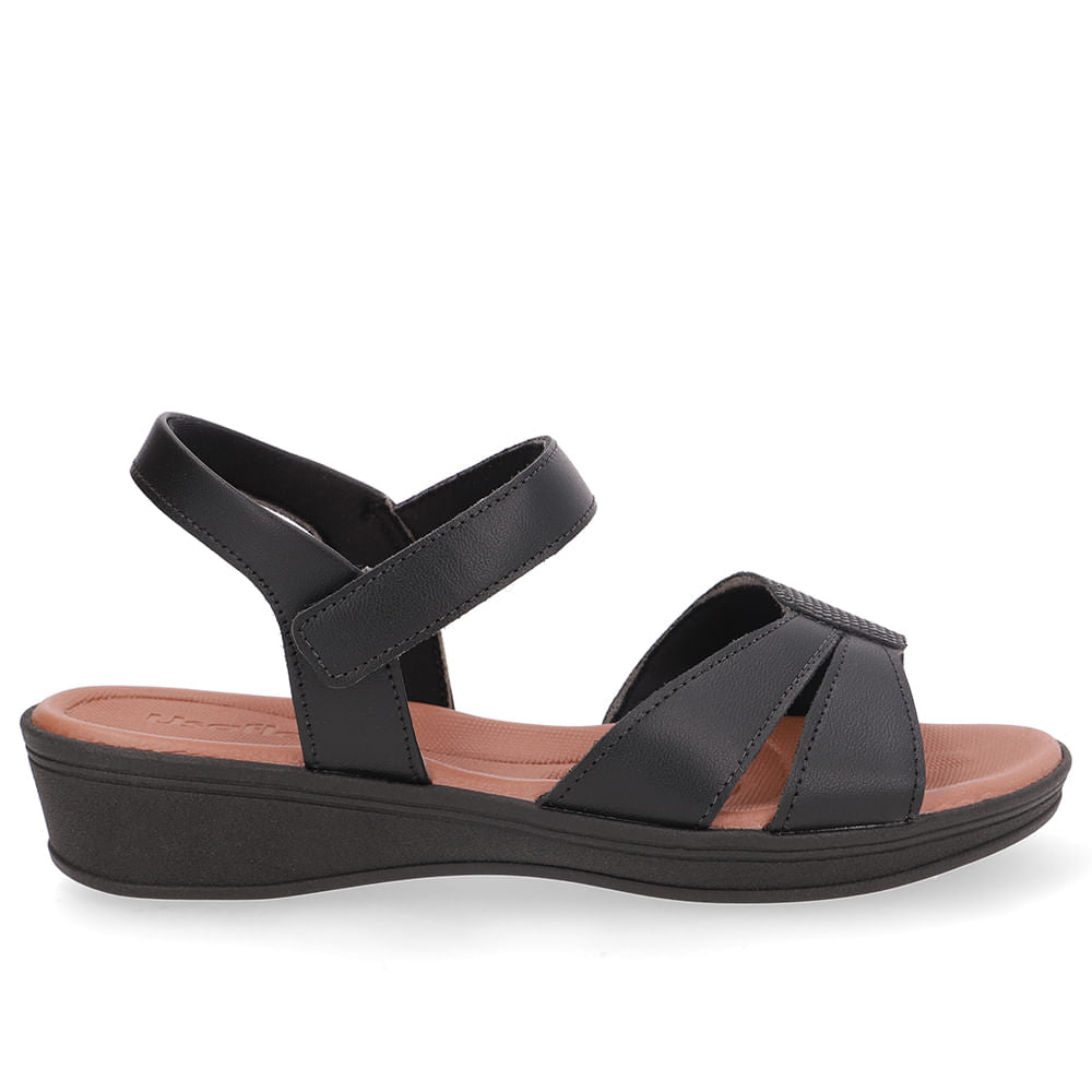 Sandália Baixa Couro Preta Corte Lateral