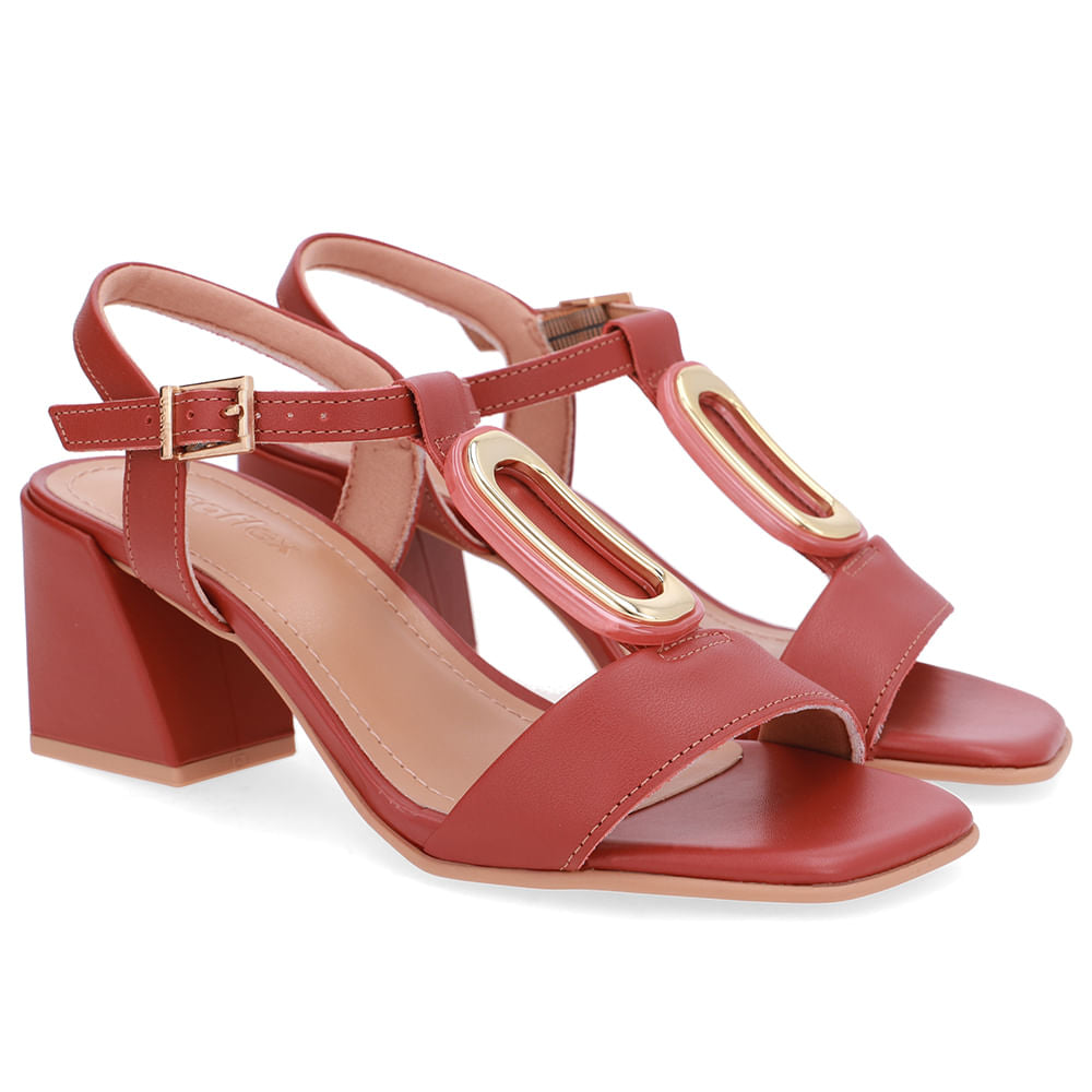 Sandália Bico Quadrado Couro Marrom